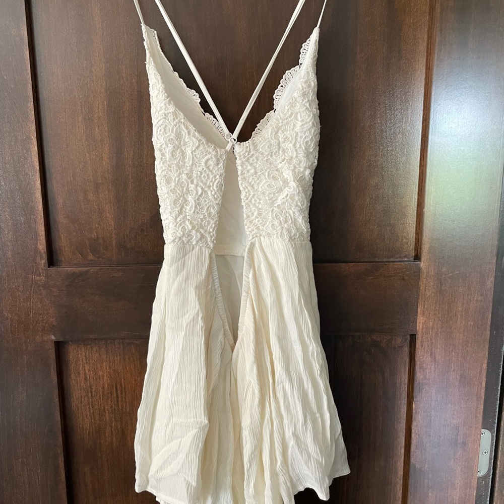 White Lulus Romper - Picture 2 of 2
